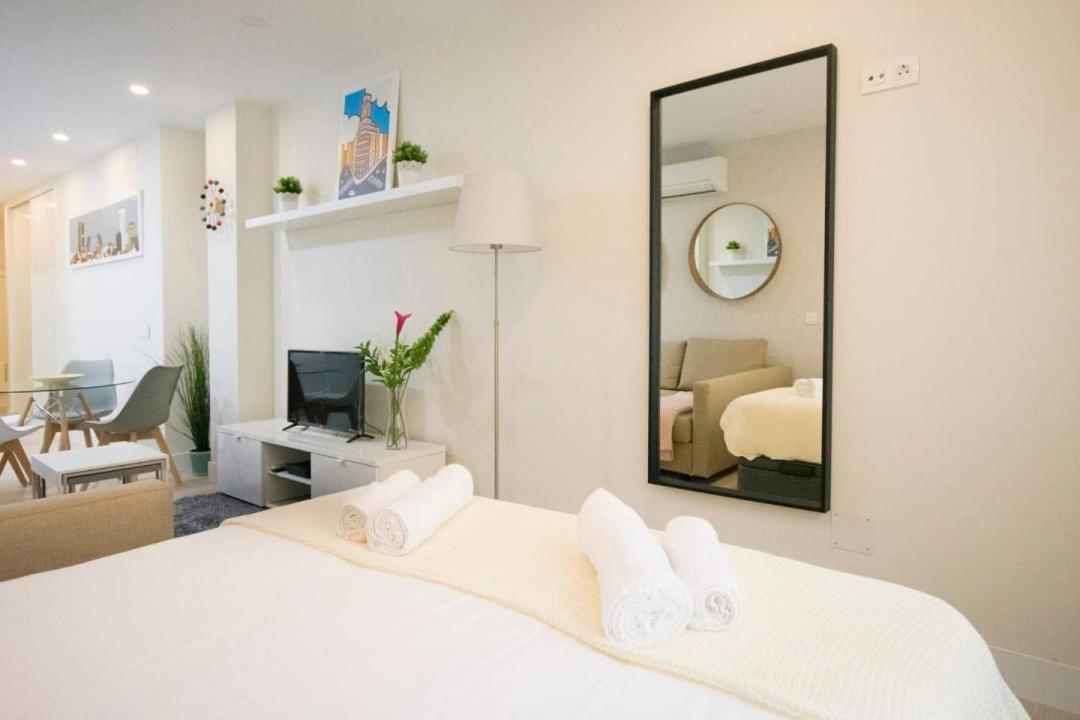New And Cozy-Studio-Chueca Madrid Ngoại thất bức ảnh